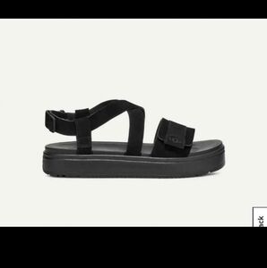 Ugg zayne strap sandal 2 sz 7.5